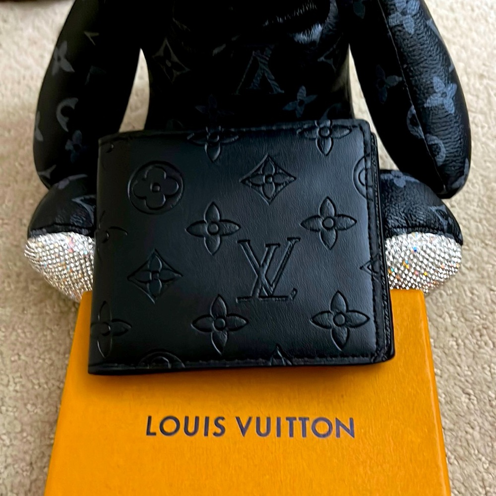 Brand new beautiful flower wallet for men